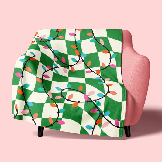 Cosy Festive Lights Blanket & Matching Mug Set.