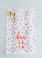 Load image into Gallery viewer, Set of 2 Tea Towels Alphabet and Ooh La La

