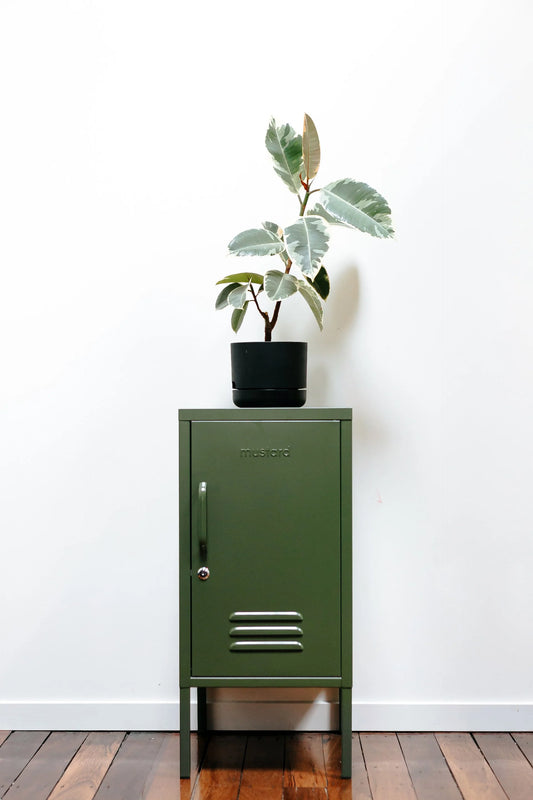 The Shorty in Olive - Right