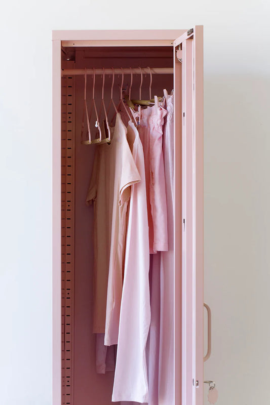 Adult Clip Hanger In Blush