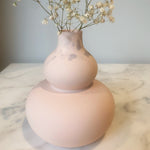 Load image into Gallery viewer, Vase in dusky pink
