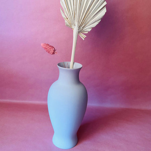 Vase in Lilac Grey
