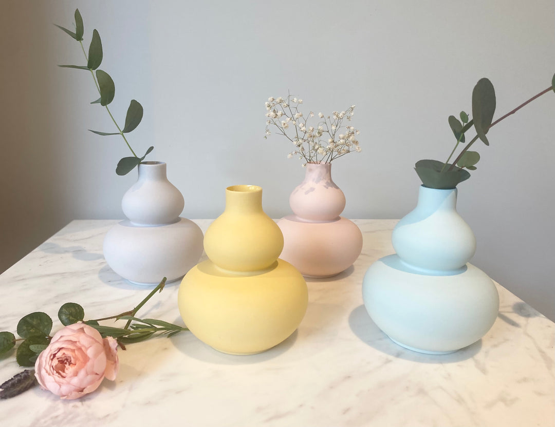 Vase porcelain-lilac grey